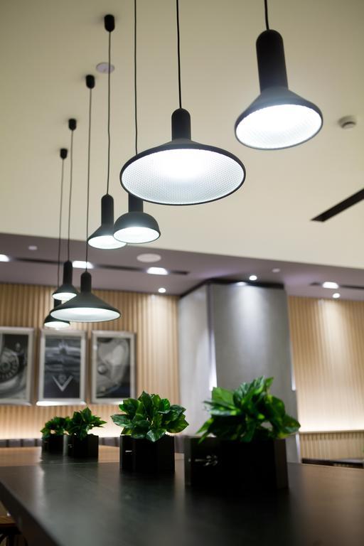 Starway Shanghai Anting Motor City Hotel