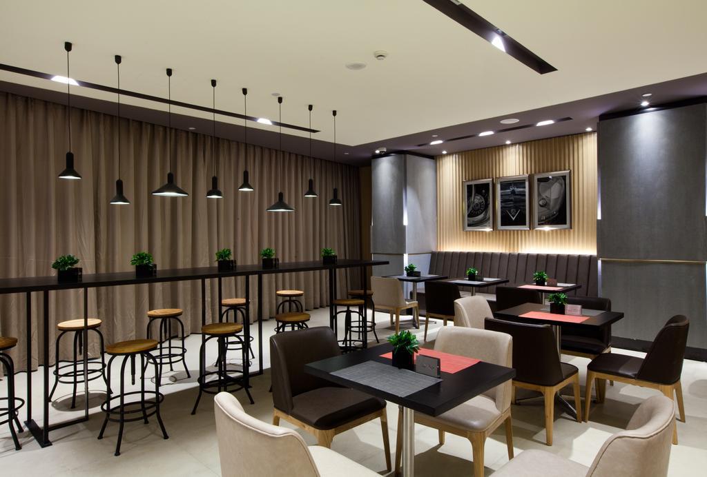 Hotel Starway Shanghai Anting Motor City Hotel 2*